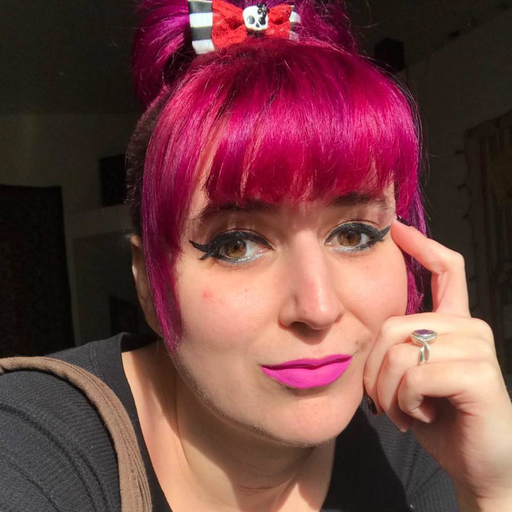 Meet your Posher, Lizzie